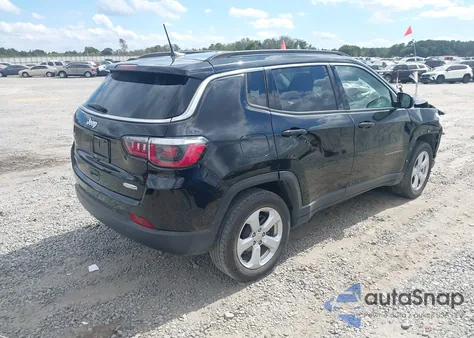 2020 Jeep Compass Latitude 4X4 из США, поврежденный, VIN 3C4NJDBB5LT157152